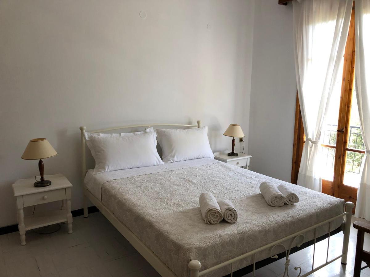 Apelati Hotel Kerí Kültér fotó