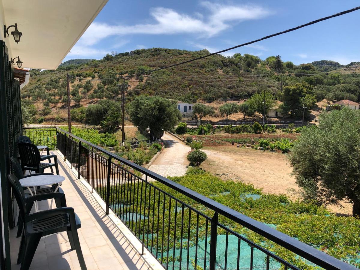 Apelati Hotel Kerí Kültér fotó