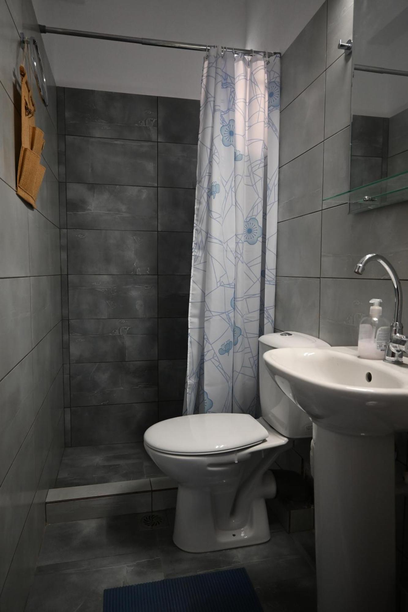 Apelati Hotel Kerí Kültér fotó
